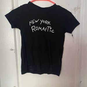 NWOT y2k baby tee 🏙️